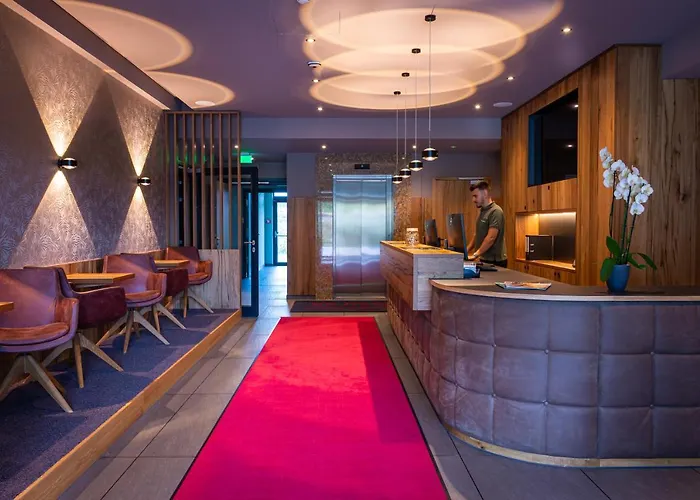 Kb Hotel